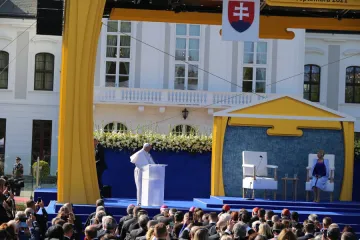 Pope Francis meets with authorities, civil society, and the diplomatic corps in the garden of the Presidential Palace in Bratislava, Slovakia, Sept. 13, 2021